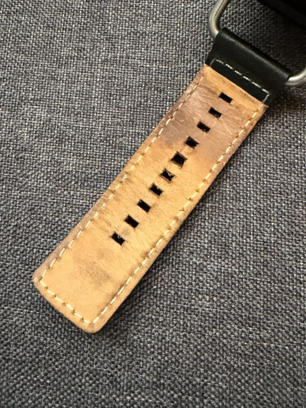 Fossil JR-1196 Black Leather Cuff Watch